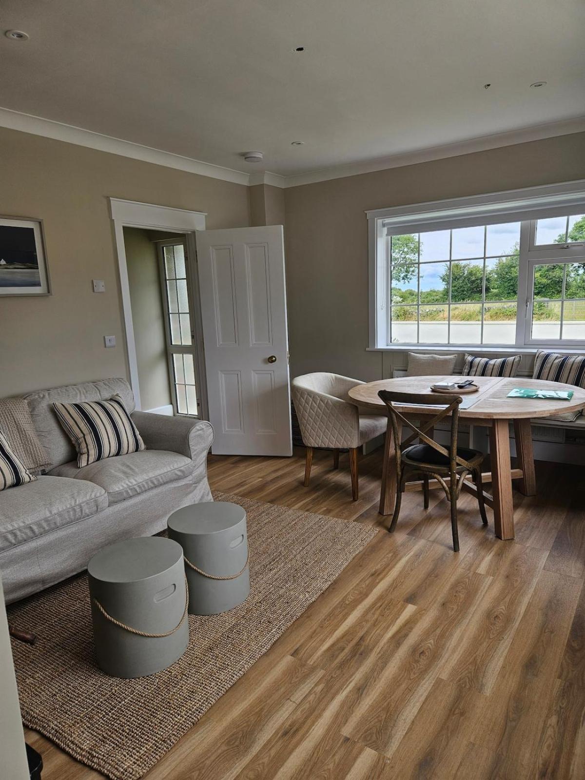 Ferienhaus Three Bedroom Cosy Quiet Luxury In The Burren Wild Atlantic Way *