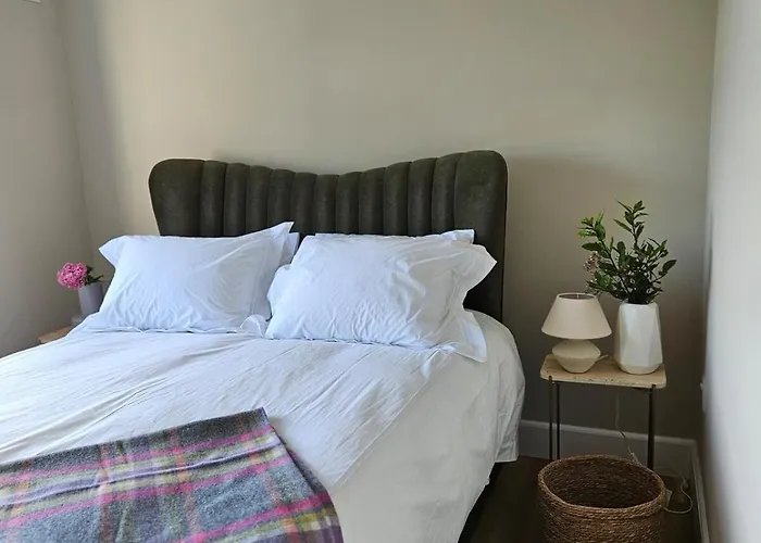 Three Bedroom Cosy Quiet Luxury In The Burren Wild Atlantic Way