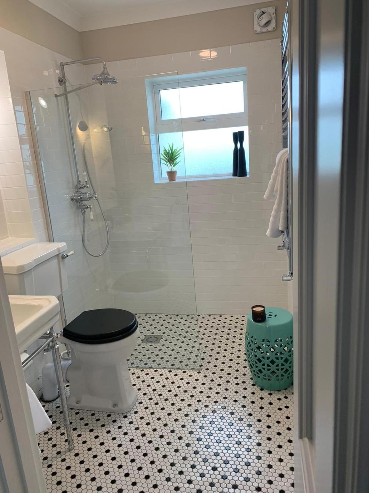 Three Bedroom Cosy Quiet Luxury In The Burren Wild Atlantic Way Casa vacanze *