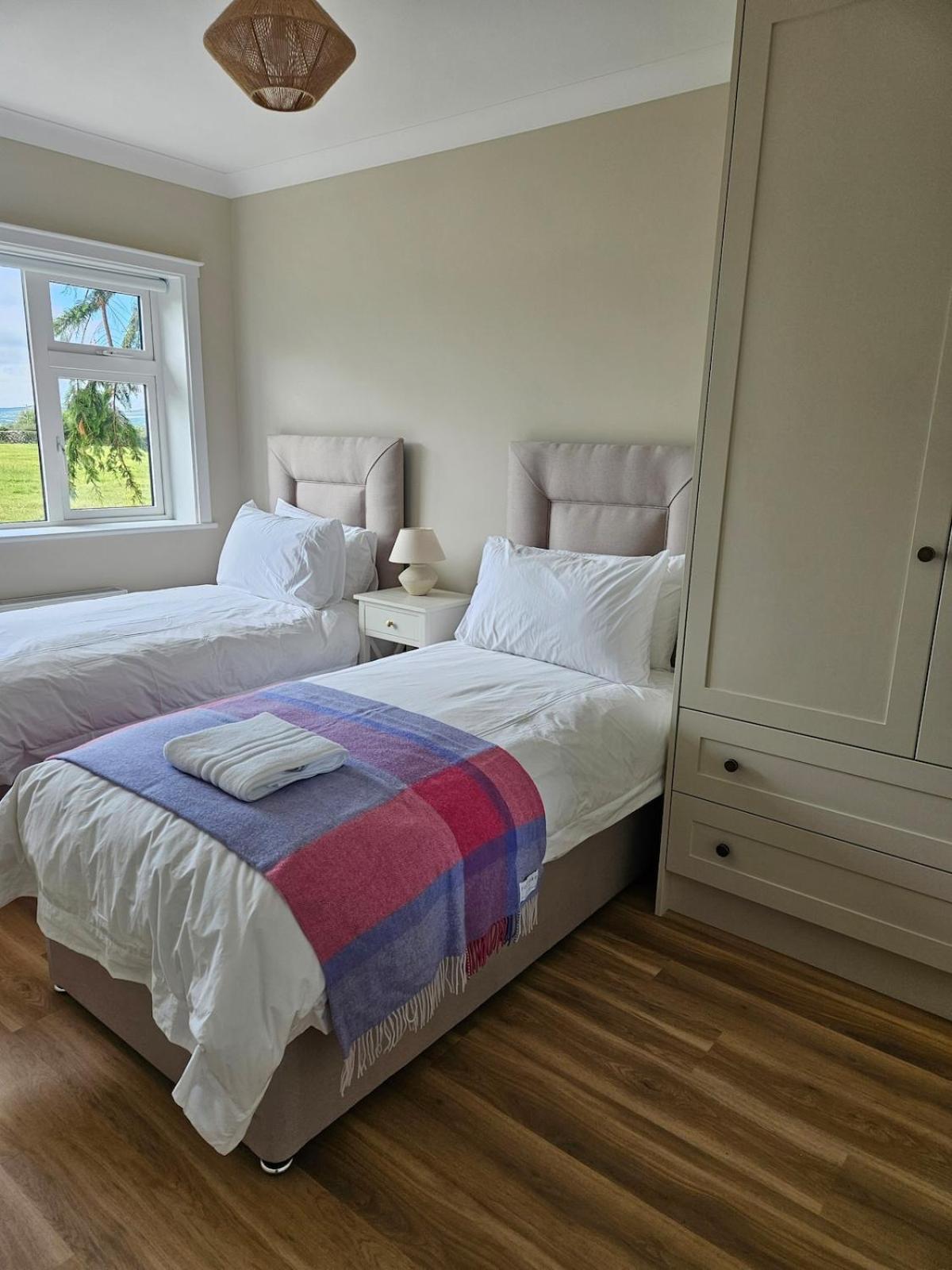 Casa vacanze Three Bedroom Cosy Quiet Luxury In The Burren Wild Atlantic Way *