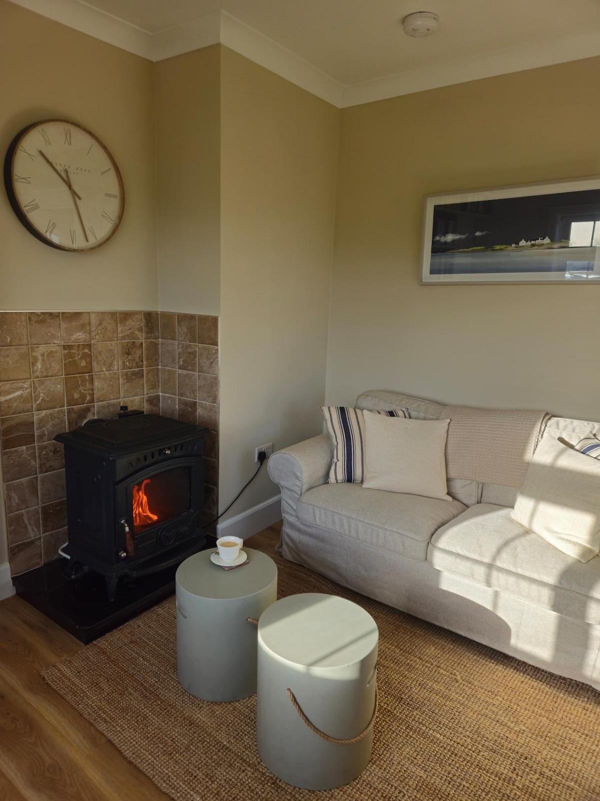 Three Bedroom Cosy Quiet Luxury In The Burren Wild Atlantic Way Casa vacanze Galway